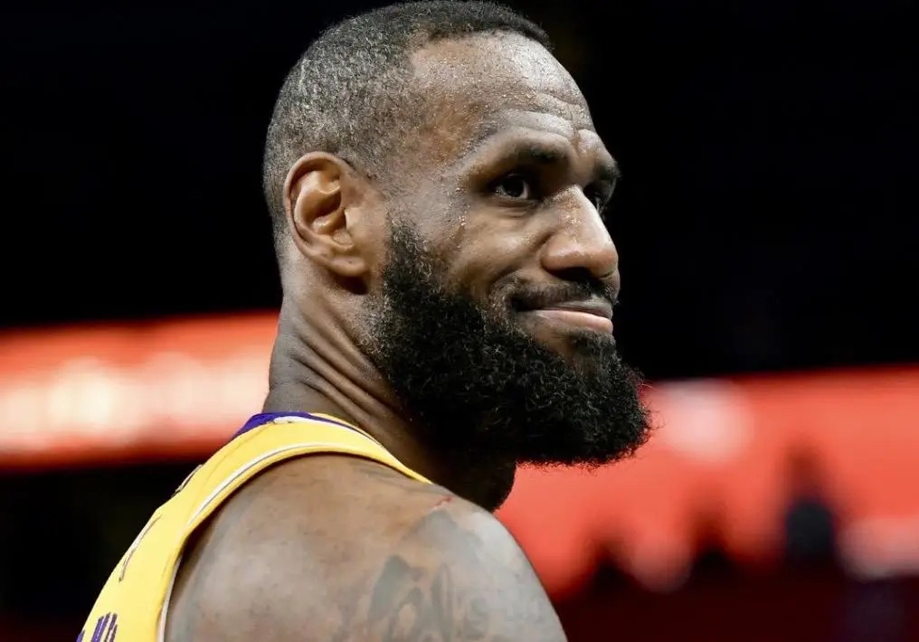 9Game-迈阿密热火今晚绝杀压哨，志在足总杯名次提升，话题不断，资深球员宣示担当的简单介绍